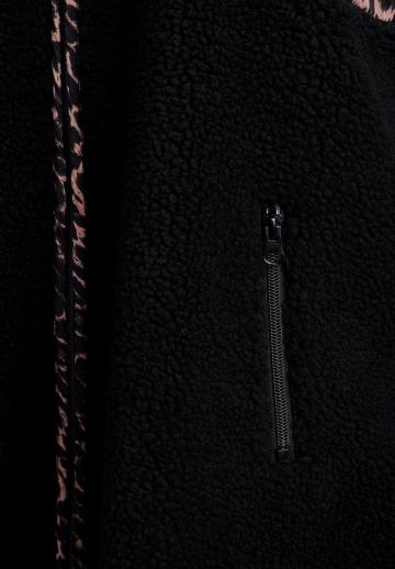 Спортивная куртка