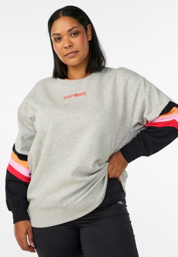 Спортивная толстовка