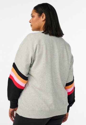 Спортивная толстовка