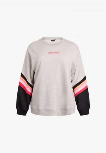 Спортивная толстовка