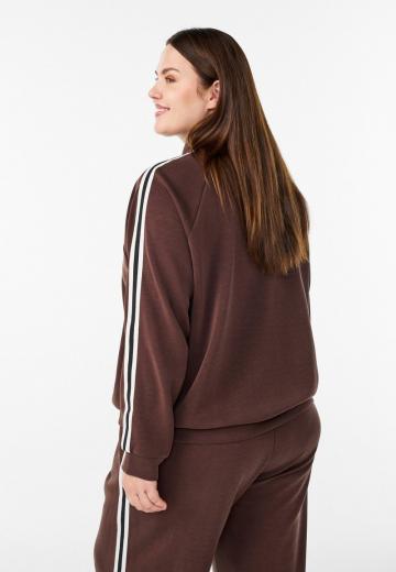 Спортивная куртка