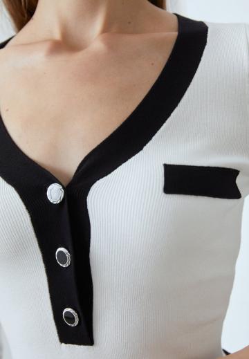 Пуловер с рукавом три четверти