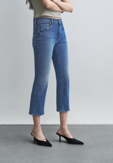 Клешеные джинсы