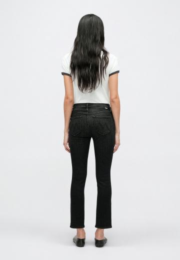 Короткие джинсы