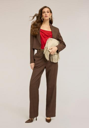 Короткий блейзер