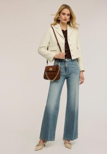 Короткий блейзер