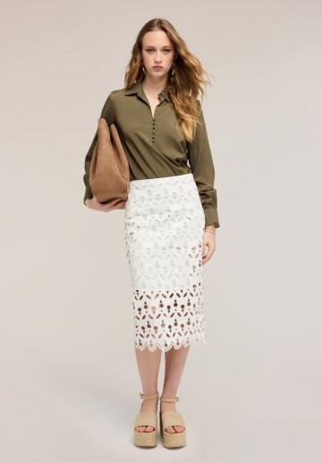 Атласная блузка