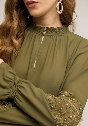Кружевная блузка