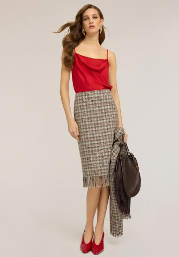 Топ на бретельках