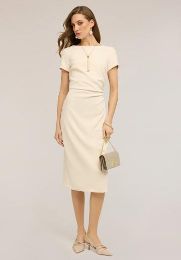 Платье футляр