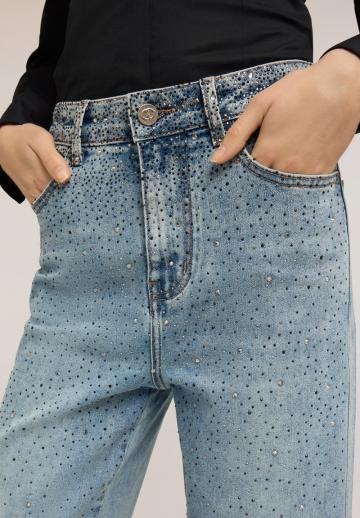 Клешеные джинсы