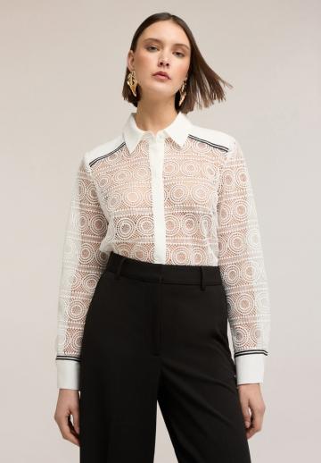 Кружевная блузка