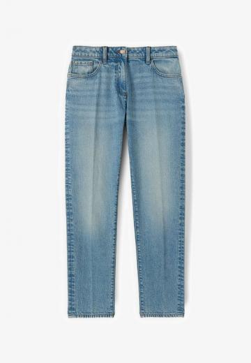 Короткие джинсы