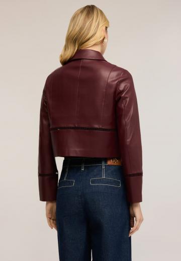 Короткая куртка