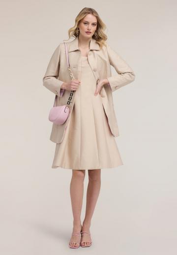 Короткое пальто