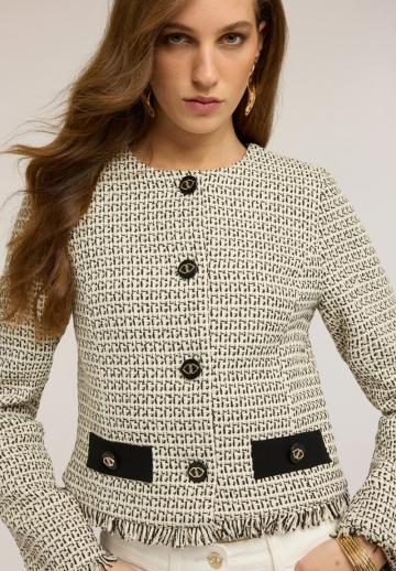 Короткая куртка