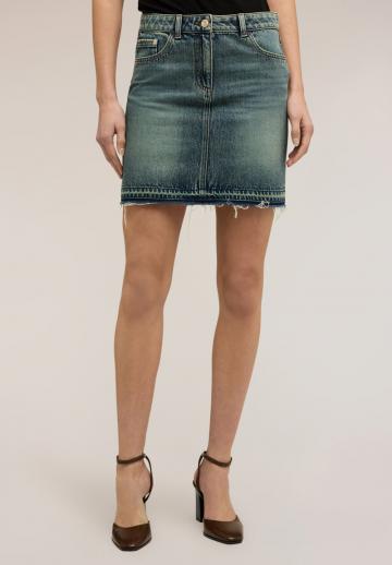 Юбка с накладными карманами