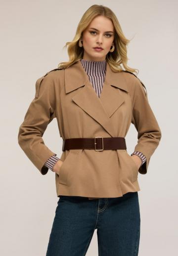 Блейзер с накладными карманами