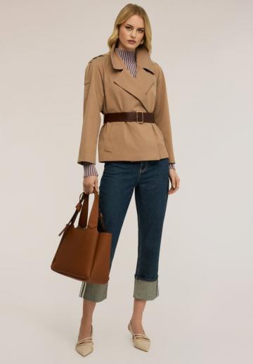 Блейзер с накладными карманами