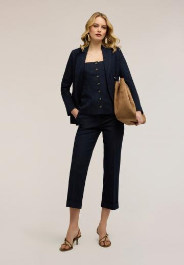 Короткие джинсы