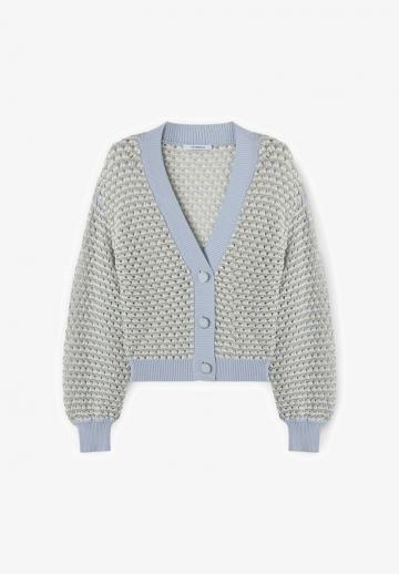 Вязаная кофта