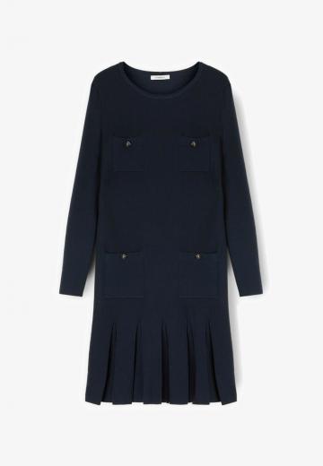 Вязаное платье