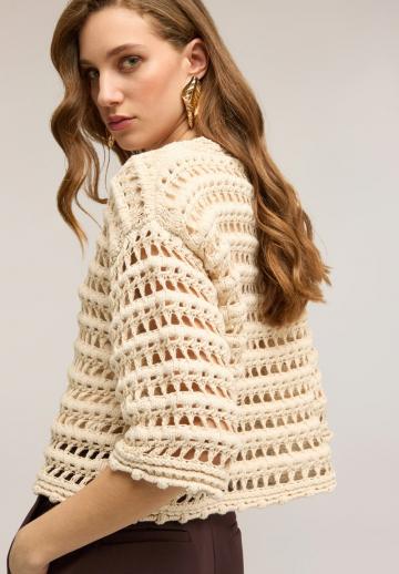 Пуловер с рукавом три четверти