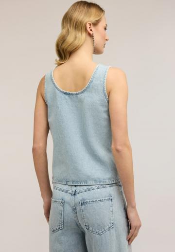 Блузка без рукавов