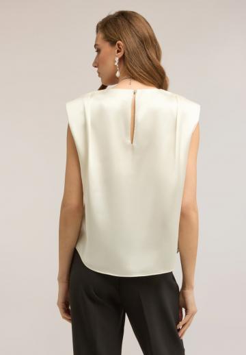 Блузка без рукавов