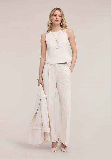 Блузка без рукавов