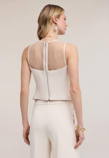 Блузка без рукавов