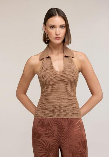 Блузка без рукавов