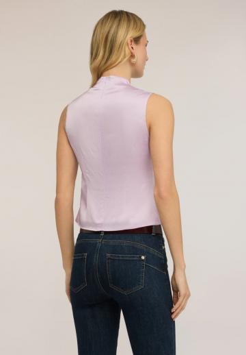 Блузка без рукавов