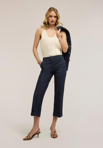 Блузка без рукавов