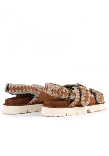 Босоножки на платформе