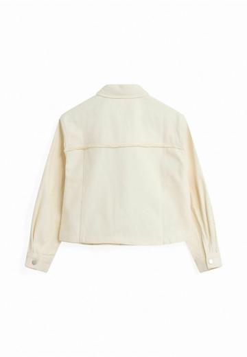 Куртка с накладнымит карманами