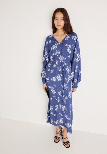 Платье макси