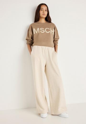 Спортивные штаны