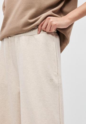 Спортивные штаны