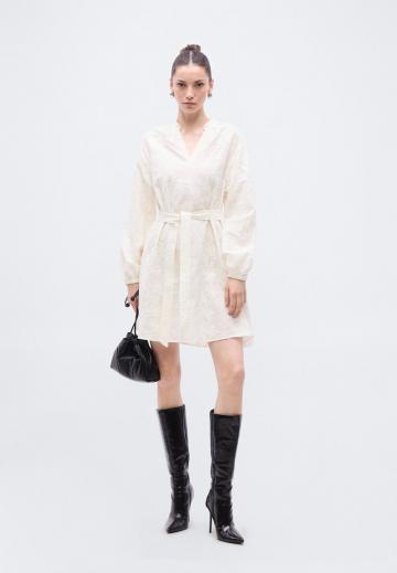 Короткое платье