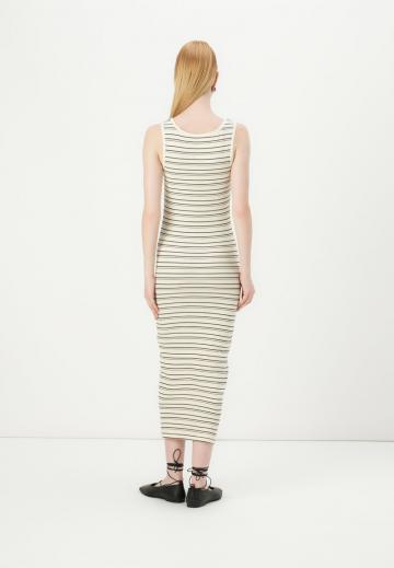 Пляжное платье