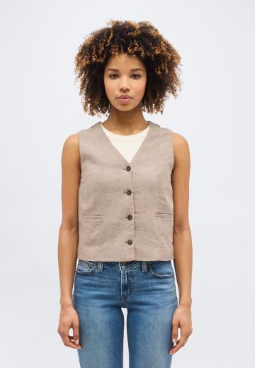 Джинсовая жилетка