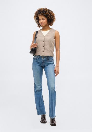 Джинсовая жилетка