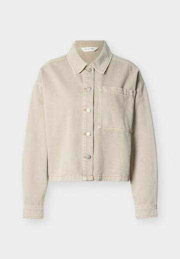 Джинсовая куртка