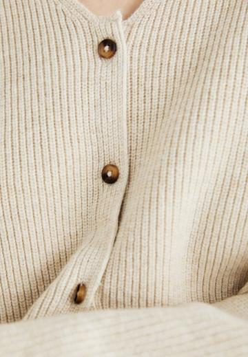 Вязаная кофта