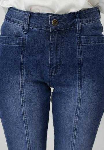 Клешеные джинсы