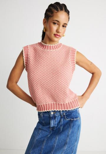 Пуловер без рукавов