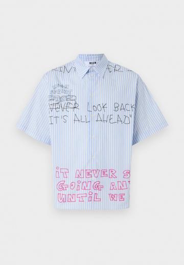 Рубашка с коротким рукавом