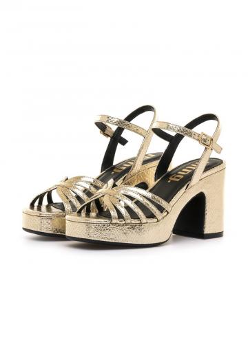 Босоножки на платформе