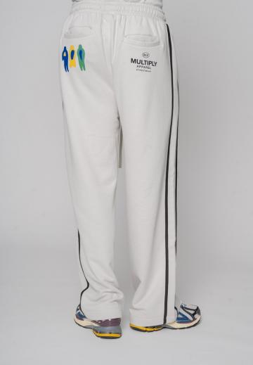 Спортивные штаны